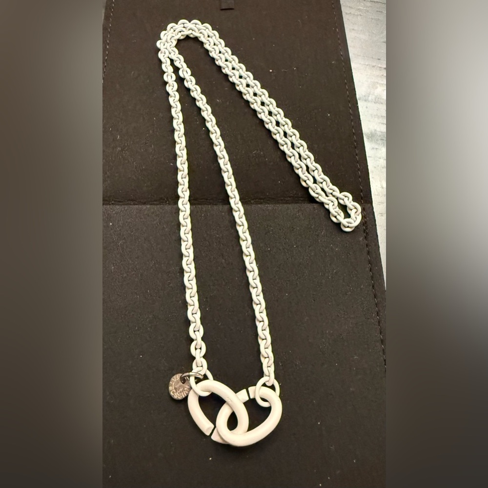 Unisex TATEOSSIAN 925 Interlocking Sterling Chain Necklace, White Lacquer, $450 - Picture 8 of 8
